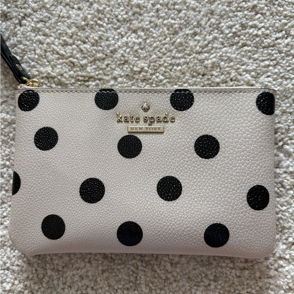Kate Spade polka dot wristlet wallet - Picture 2 of 4
